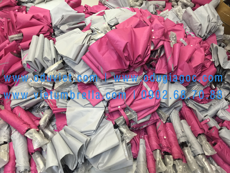 xưởng sản xuất ô dù cầm tay in logo quảng cáo